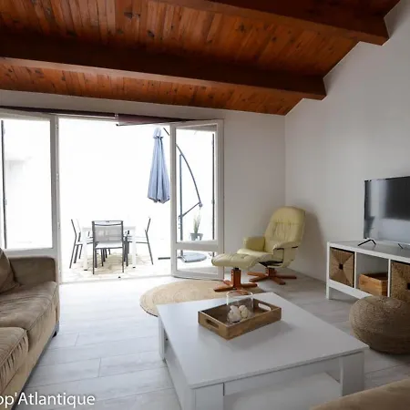 Hébergement de vacances Maison 4 pièces 7 pers à La Palmyre avec WiFi et parking - FR-1-705-12 La Palmyre