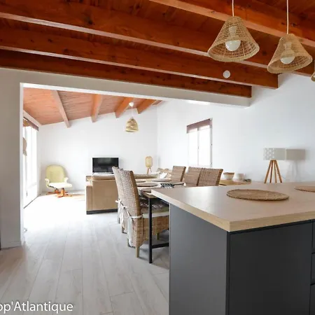 Maison 4 Pieces 7 Pers A Avec Wifi Et Parking - Fr-1-705-12 Ferienhaus