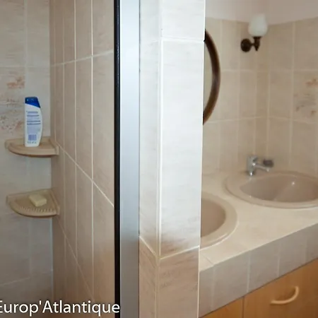 Holiday home Indep. 3 Chambres, 7 Pers, Proche Plage, Animaux Admis, Parking - Fr-1-705-79