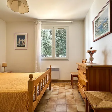 Indep. 3 Chambres, 7 Pers, Proche Plage, Animaux Admis, Parking - Fr-1-705-79