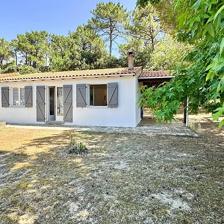 Indep. 3 Chambres, 7 Pers, Proche Plage, Animaux Admis, Parking - Fr-1-705-79 Hébergement de vacances *